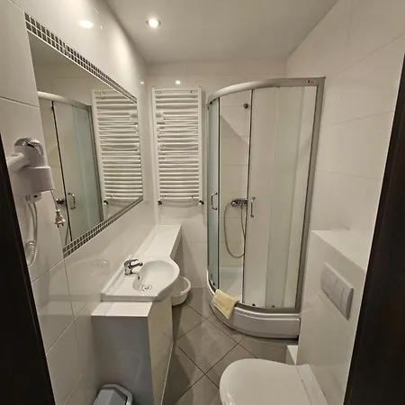 Korona 3*